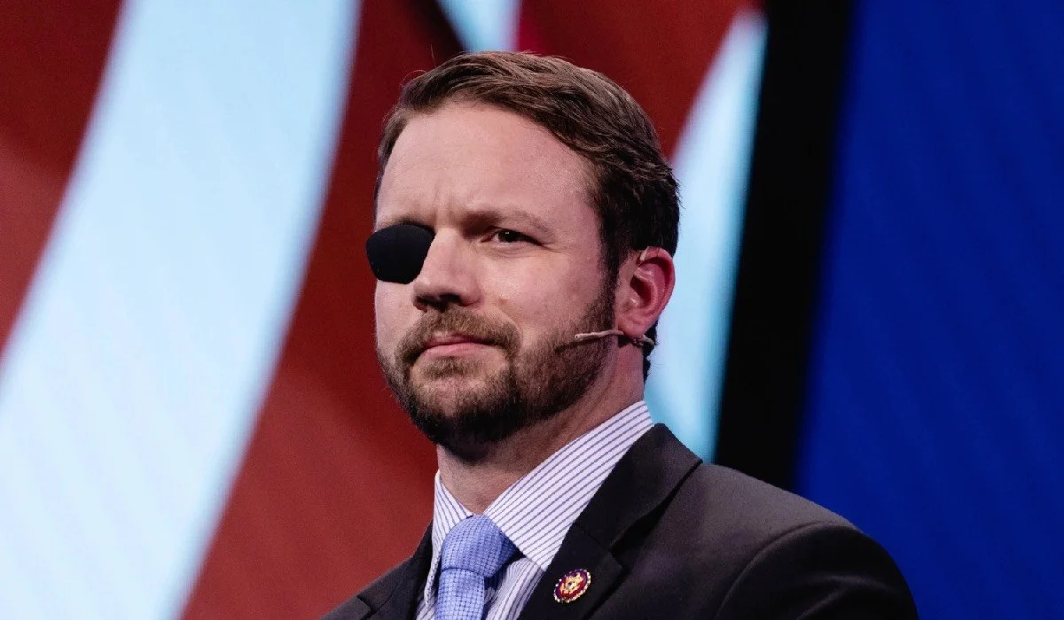 DAN CRENSHAW SENADOR EE