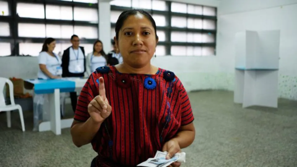 LOS=GUATEMALTECOS VOTAN HOY