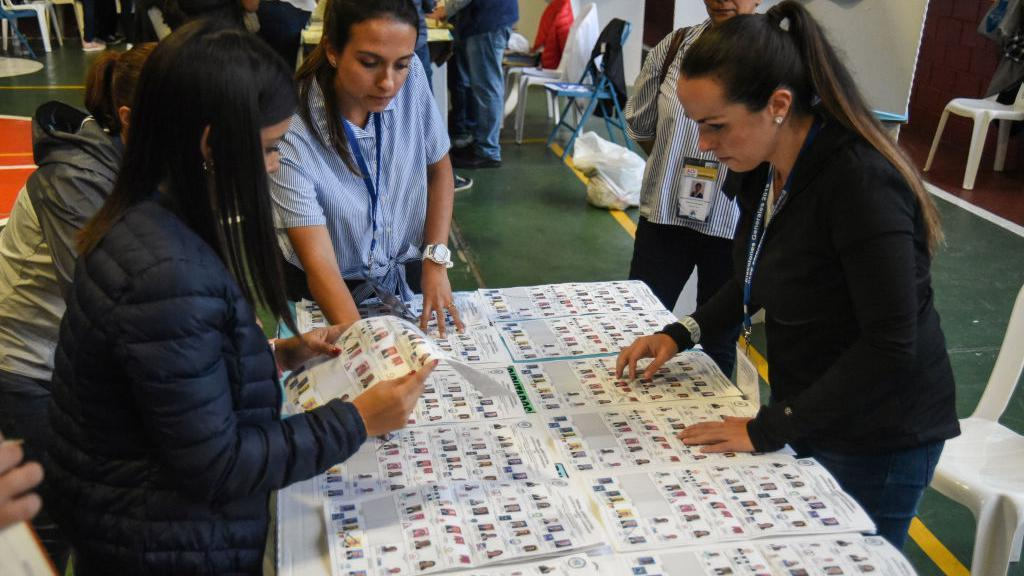 CALIFICAN RESULTADOS