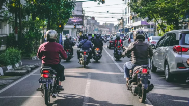 MAS MOTOS QUE AUTOMOVILES