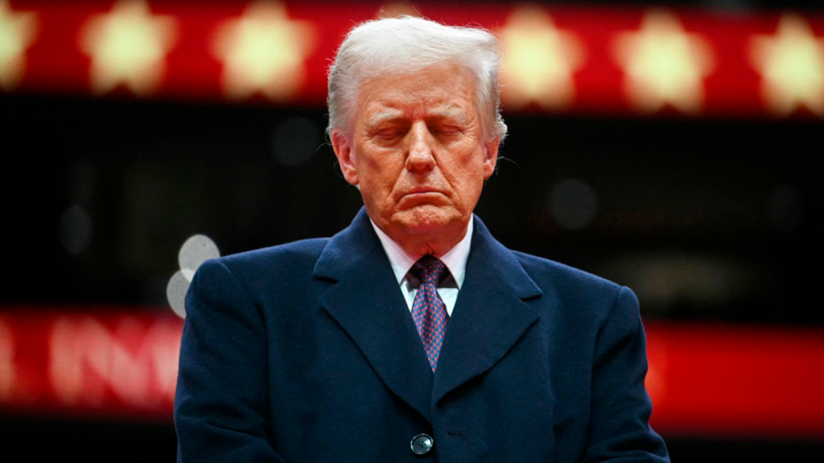 DONALD TRUMP