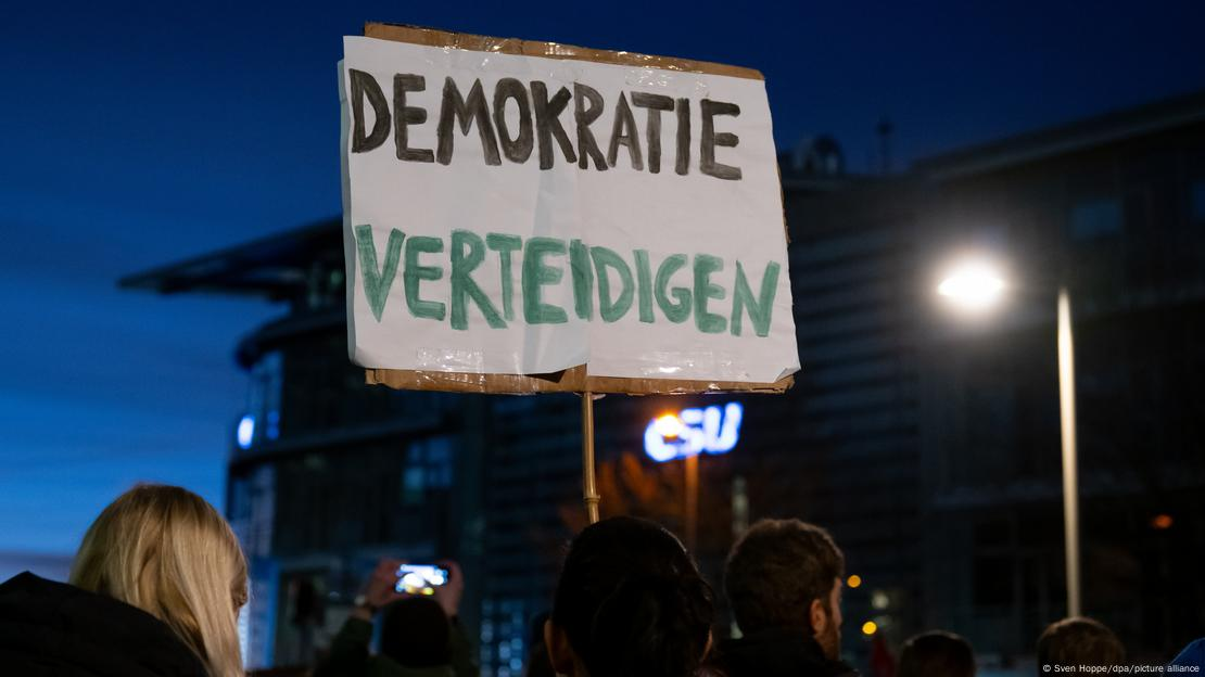 DEMOCRACIA