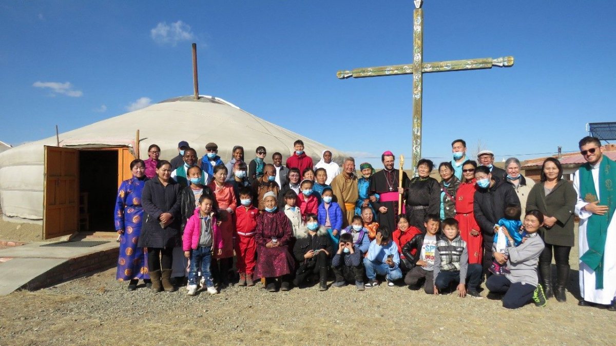 MAS CATOLICOS