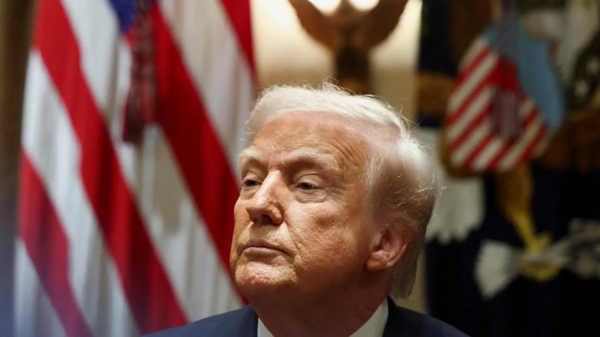 DONALD TRUMP