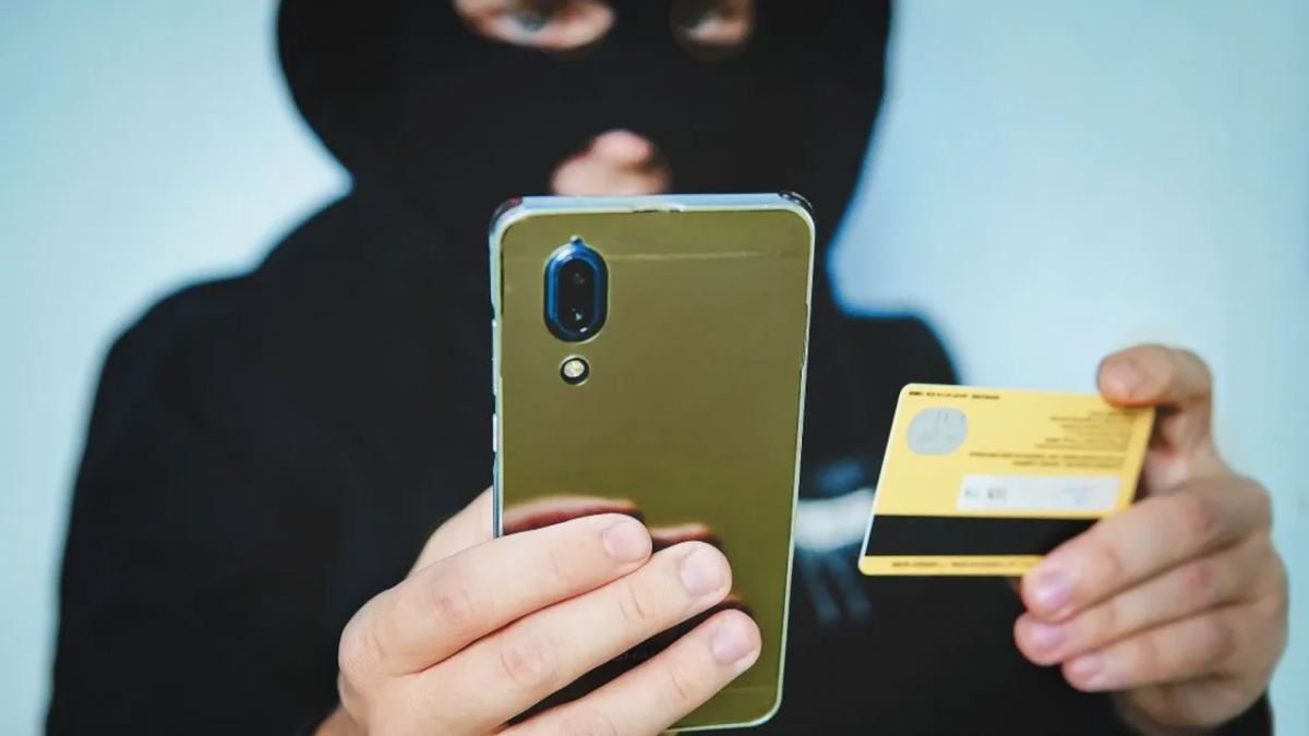 FRAUDE DE IDENTIDAD