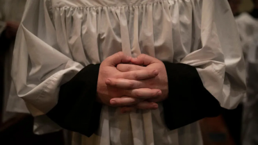 SACERDOTE