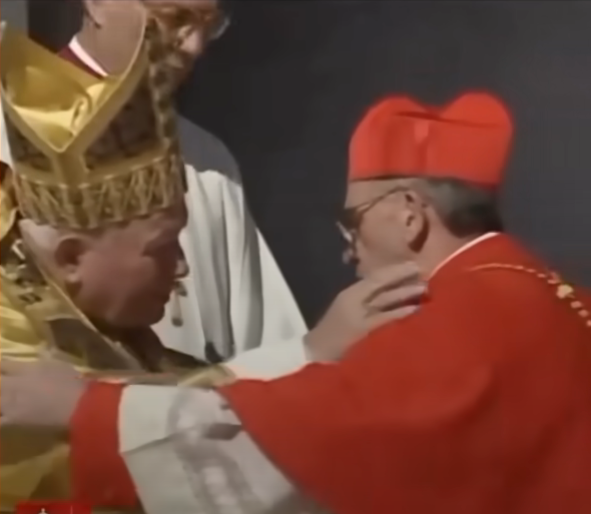 JORGE BERGOGLIO 16